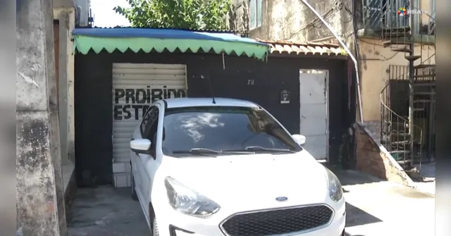 Imagem ilustrativa da notícia Vídeo: barbeiro é morto e cliente é ferido no Guamá