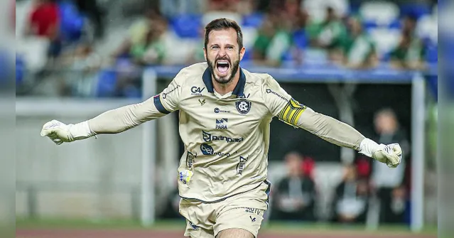 Imagem ilustrativa da notícia Goleiro vê Remo vencendo os 4 jogos que faltam: "Acreditar"