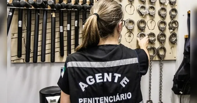 Imagem ilustrativa da notícia Carcereira fez sexo com serial killer na "Mansão Monstro"