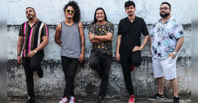 Imagem ilustrativa da notícia Banda Na Cuíra lança novo single "Fogueira" nesta sexta