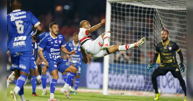 Imagem ilustrativa da notícia Axel Lopes brilha no Morumbi e conta drama familiar no RS