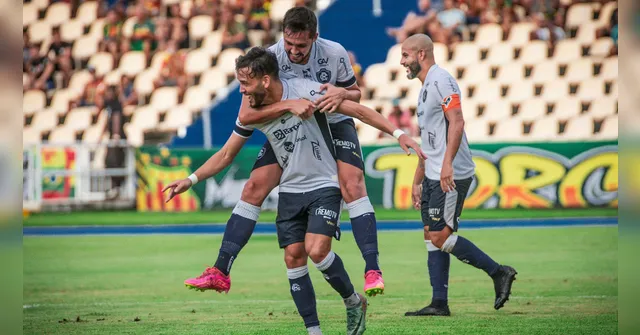 Imagem ilustrativa da notícia Remo sofre pressão, mas vence Sampaio e reage na Série C