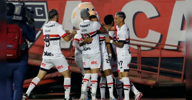 Imagem ilustrativa da notícia São Paulo: boas e más notícias antes de encarar Rogério Ceni