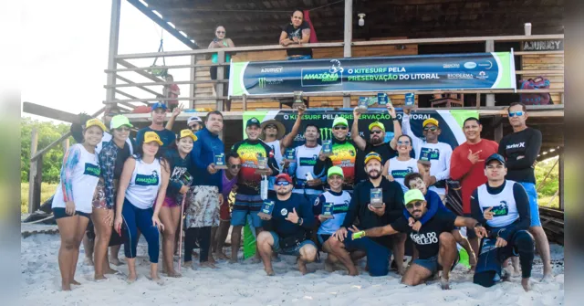 Imagem ilustrativa da notícia Competição de Kitesurf acelera educação ambiental no Atalaia