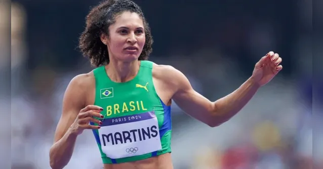 Imagem ilustrativa da notícia Valdileia iguala recorde brasileiro de salto em altura