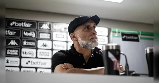 Imagem ilustrativa da notícia Vasco decide demitir Álvaro Pacheco após apenas 4 jogos