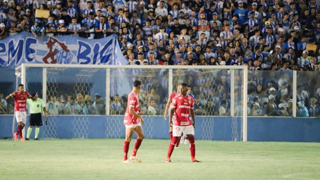 Imagem ilustrativa da notícia Vila muda local da final e terá time B contra o Paysandu