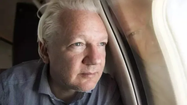 Imagem ilustrativa da notícia Assange chega a acordo com EUA e deixa a prisão