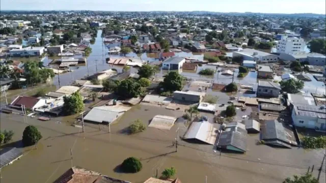 Imagem ilustrativa da notícia Porto Alegre e Canoas revivem caos após nova cheia 