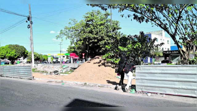 Imagem ilustrativa da notícia População reclama de obras paradas em Ananindeua