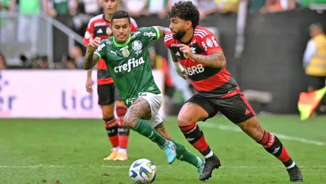 Imagem ilustrativa da notícia Troca Dudu x Gabigol gera guerra em Palmeiras e Flamengo