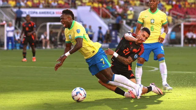 Imagem ilustrativa da notícia Brasil empata com a Colômbia e pega o Uruguai nas quartas