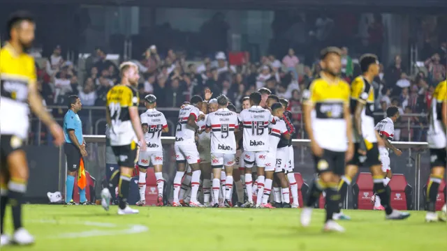 Imagem ilustrativa da notícia São Paulo vence Criciúma em jogo com recorde e falha bizarra