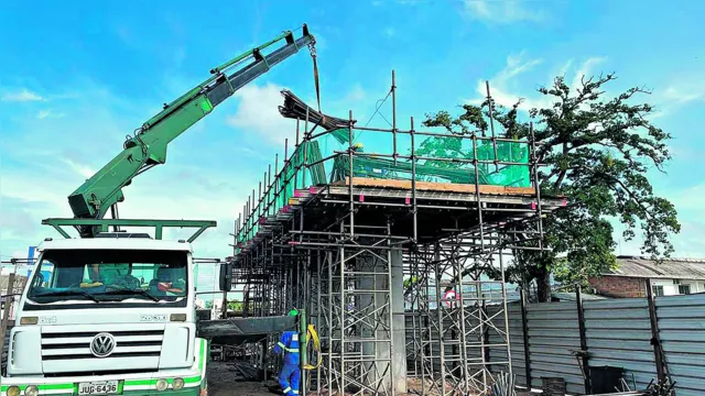 Imagem ilustrativa da notícia Obras do viaduto da Alça Viária seguem avançando