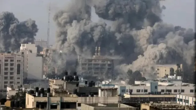 Imagem ilustrativa da notícia 64 pessoas morrem em Gaza após novo bombardeio de Israel