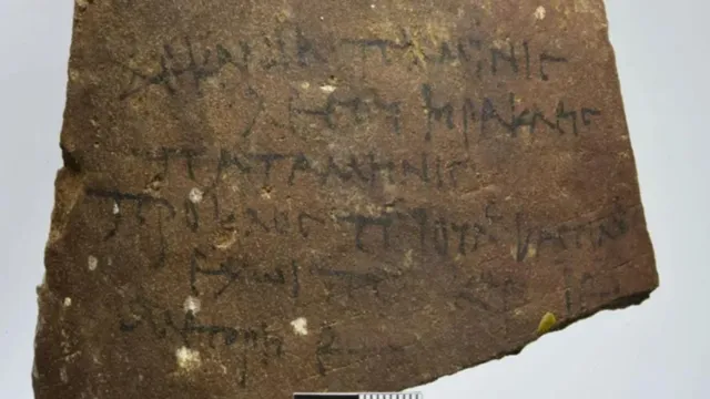 Imagem ilustrativa da notícia Cartas de centuriões romanos são descobertas no Egito