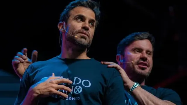 Imagem ilustrativa da notícia Vídeo mostra Cariani excitado ao lado de Pablo Marçal