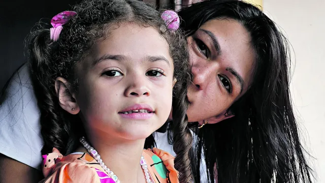 Imagem ilustrativa da notícia Paraense luta para conseguir registrar filha no Brasil