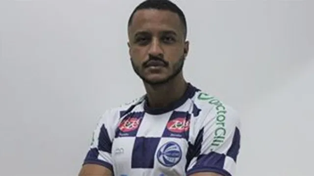 Imagem ilustrativa da notícia Zagueiro Rafael Castro é oficializado pelo Clube do Remo