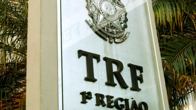 Imagem ilustrativa da notícia Edital do concurso do TRF-1 prevê salários de R$ 13,9 mil