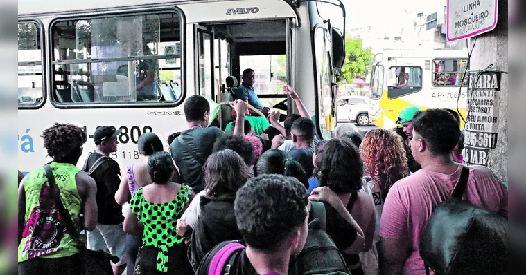 Imagem ilustrativa da notícia Belenenses enfrentam crise no transporte público