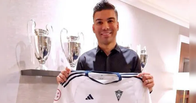 Imagem ilustrativa da notícia Casemiro compra clube com valor menor que o próprio passe