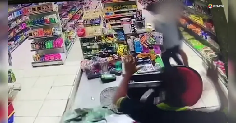 Imagem ilustrativa da notícia Vídeo: homem é sequestrado e espancado na Terra Firme