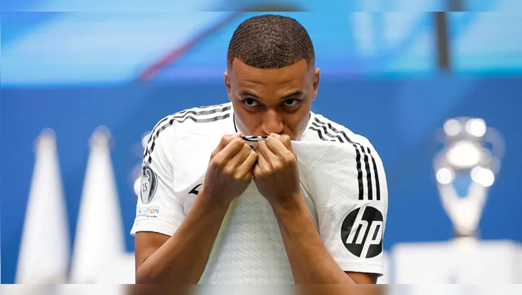 Imagem ilustrativa da notícia Veja como foi a apresentação de Kylian Mbappé no Real Madrid