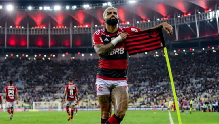Imagem ilustrativa da notícia Gabigol é multado pelo Flamengo após foto polêmica