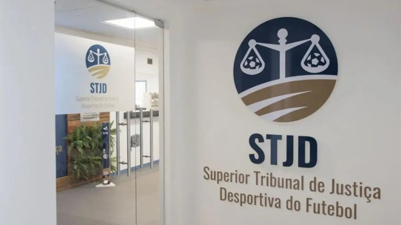 STJD vai julgar novamente o Remo por conta do mau comportamento de seus torcedores