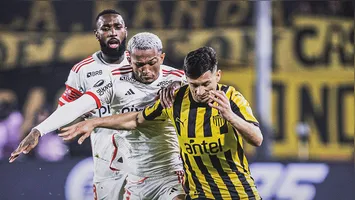 Peñarol segura o Flamengo e se classifica para a semifinal da Libertadores