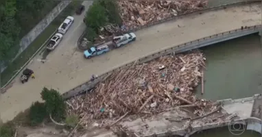 Destruição causada pelo furacão Helene.