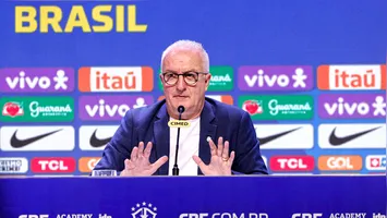 Dorival segue pressionado no comando técnico do Brasil