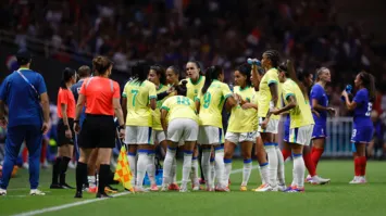 Brasil arrasa a Espanha e vai em busca da inédita medalha de ouro contra os EUA