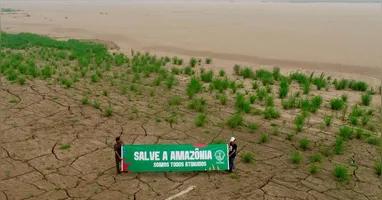 No Baixo Rio Madeira em Porto Velho, rio virou deserto, e mais de 6 mil ribeirinhos tem abastecimento de água comprometido.