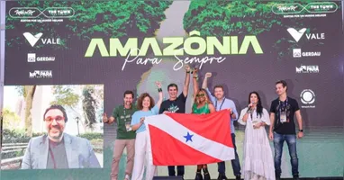 Governador no evento de anuncio do  “Amazônia Para Sempre”
