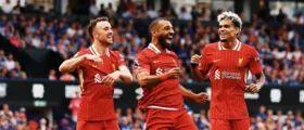 Liverpool deu show e venceu na estreia da Premier League