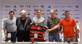 Filipe Luis chega com várias missões em pouco tempo no time do Flamengo