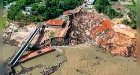 O desastre pode ser resultado do fenômeno conhecido na região com “terras caídas”, às margens do Rio Solimões, que sofre a pior vazante da história