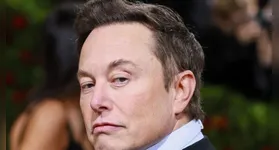 Elon Musk olha com desprezo as leis brasileiras, assim como fez na Europa e Austrália, para manter o X