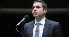 Deputado Hugo Motta (Republicanos-PB), possível sucessor de Lira na Câmara, está entre os destaques da coluna Esplanada.