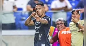 Atacante tem três gols e duas assistências na temporada