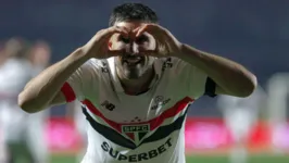 São Paulo vence e se garante na próxima fase da Libertadores