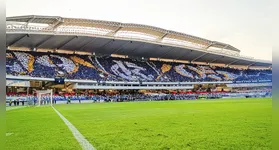 Torcida já fez a parte dela para garantir a festa. Vitória no domingo garante acesso