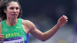 Brasileira mostrou determinação e exemplo durante a prova de atletismo