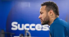 Recuperado de grave lesão, Neymar pode ter que esperar até janeiro para ser incrito no Campeonato Saudita.