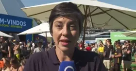 Verônica participava da transmissão ao vivo da TV Brasil, em Paris, quando foi assediada por três homens.