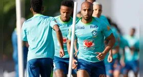 Lucas Moura, que foi convocado após lesão de Raphinha, ficou com a camisa 11 da Seleção Brasileira.