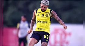 Mesmo recuperado de lesão, Gabigol segue como opção para o decorrer da partida no Flamengo.