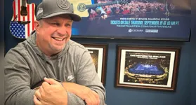 Garth Brooks é considerado astro da música country